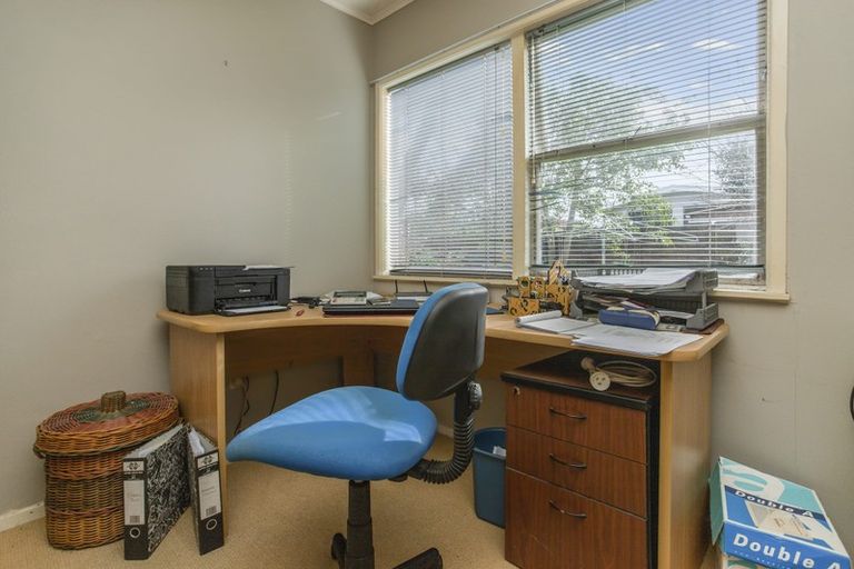 Photo of property in 54 Ambury Road, Mangere Bridge, Auckland, 2022