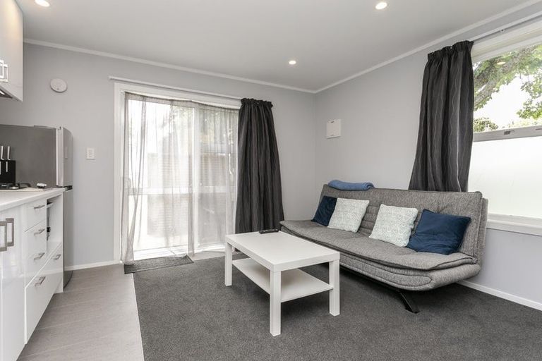Photo of property in 8 Leslie Avenue, Sandringham, Auckland, 1025