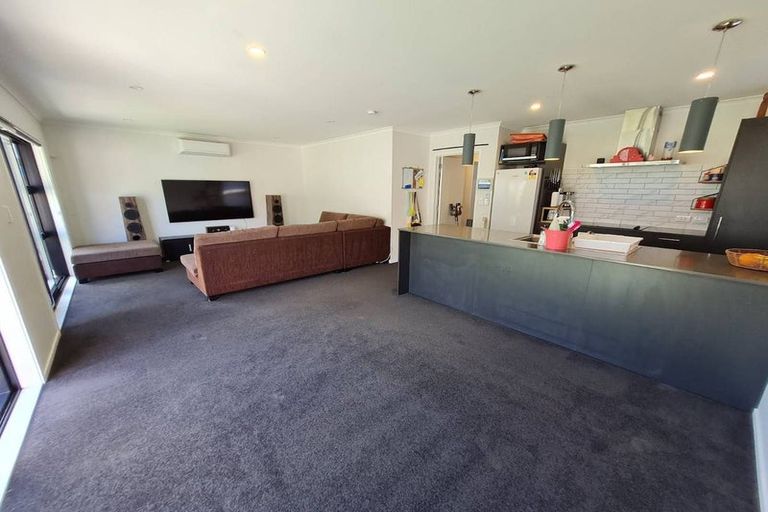 Photo of property in 28 Kare Ariki Place, Pukekohe, 2120