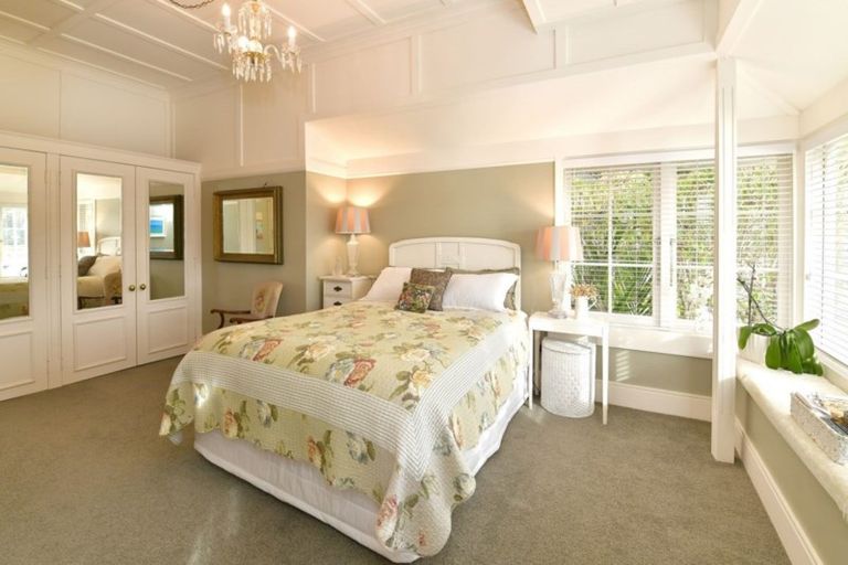 Photo of property in 260 Wade River Road, Wade Heads, Whangaparaoa, 0932