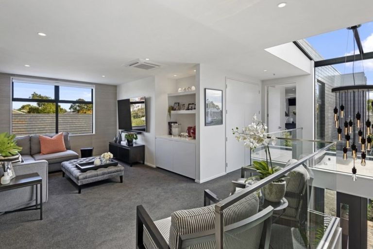 Photo of property in 31c Naseby Street, Merivale, Christchurch, 8014