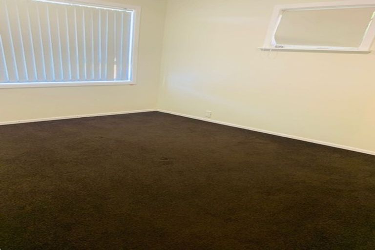 Photo of property in 1/17 Adams Road, Manurewa, Auckland, 2102