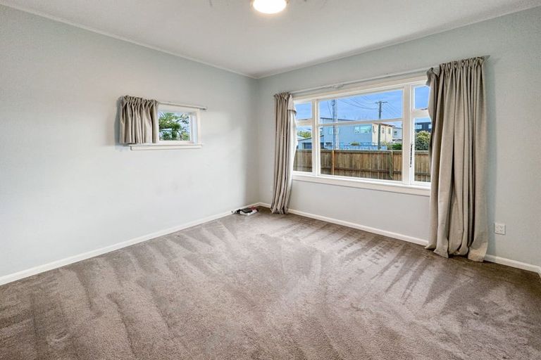 Photo of property in 19 Buccleugh Street, Phillipstown, Christchurch, 8011