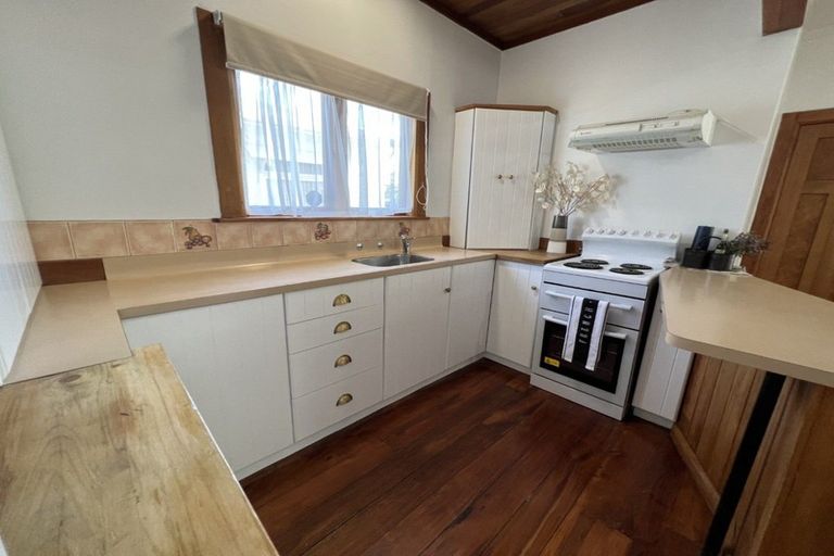 Photo of property in 187 Ferguson Street, West End, Palmerston North, 4412