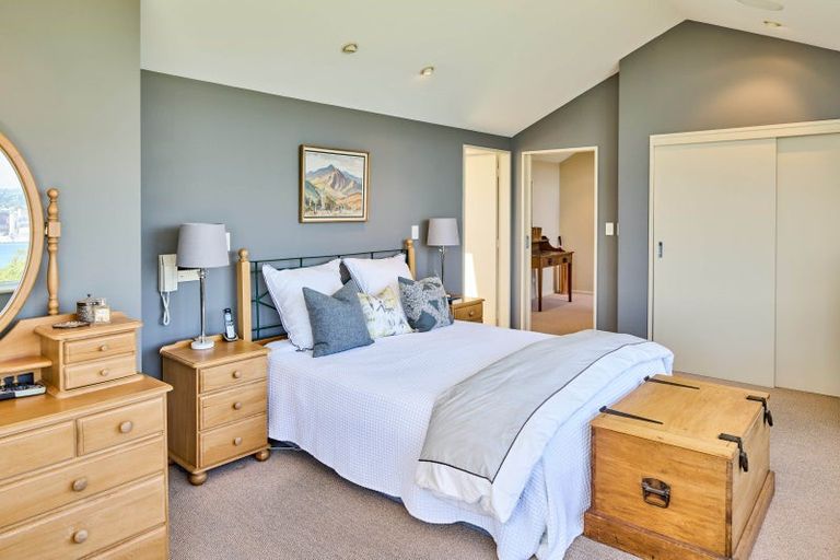 Photo of property in 14 The Crescent, Roseneath, Wellington, 6011