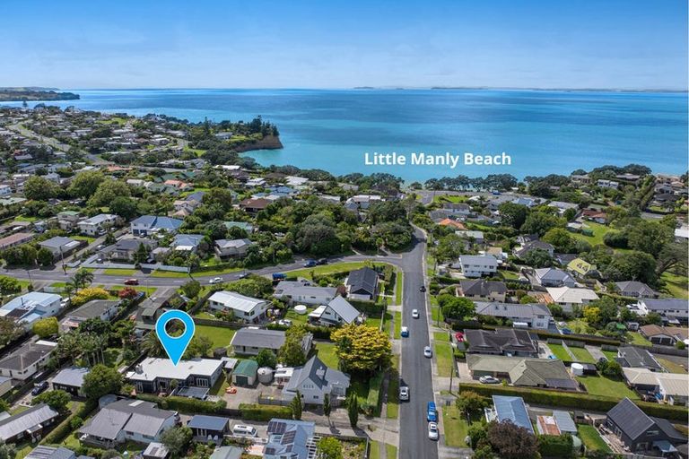 Photo of property in 21a Zealandia Road, Manly, Whangaparaoa, 0930