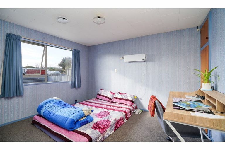 Photo of property in 6 Christina Street, Strathern, Invercargill, 9812