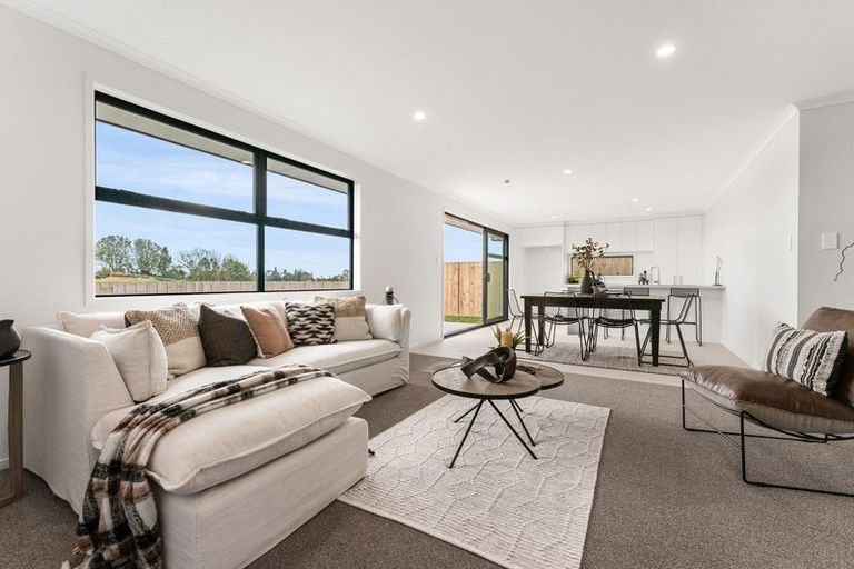 Photo of property in 21 Cowell Crescent, Pyes Pa, Tauranga, 3112