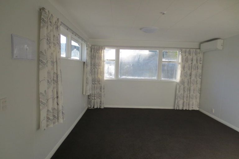 Photo of property in 24 Fitchett Street, Palmerston North, 4410