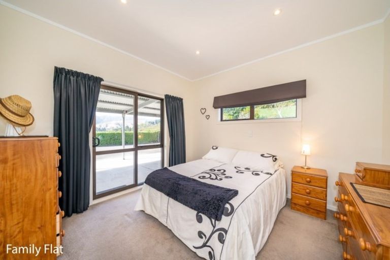 Photo of property in 25 Johnsons Road, Blue Mountains, Upper Hutt, 5371