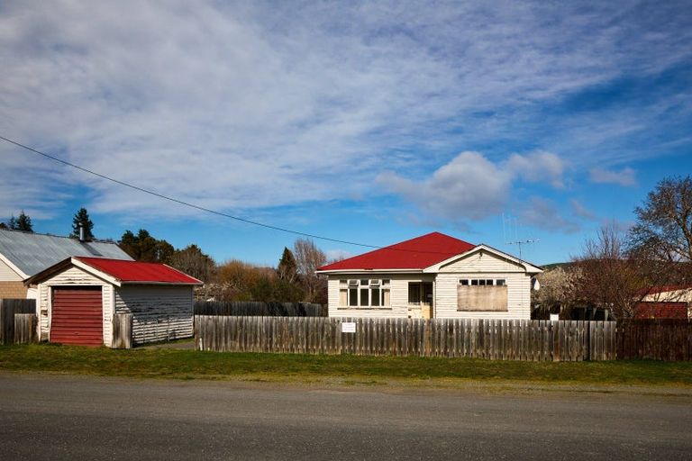 Photo of property in 26 Clarence Street, Waiau, 7332