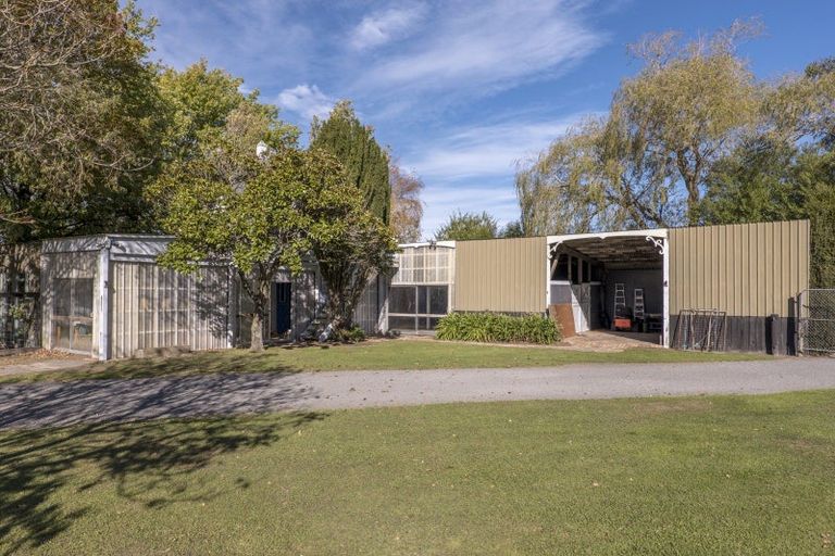 Photo of property in 602 Yaldhurst Road, Yaldhurst, Christchurch, 7676