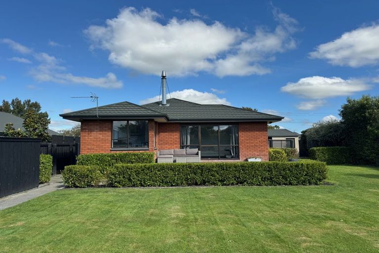 Photo of property in 10 East Belt, Rangiora, 7400