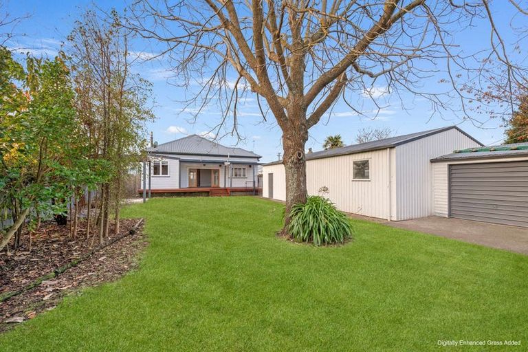 Photo of property in 11 Hurworth Place, College Estate, Whanganui, 4500