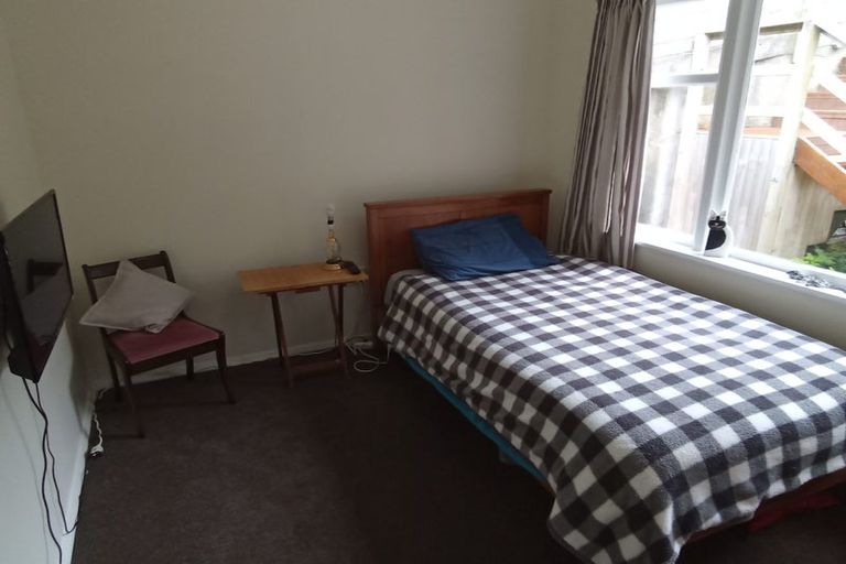 Photo of property in 94 Melbourne Road, Island Bay, Wellington, 6023