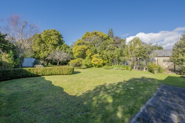 Photo of property in 181 Te Moana Road, Waikanae, 5036