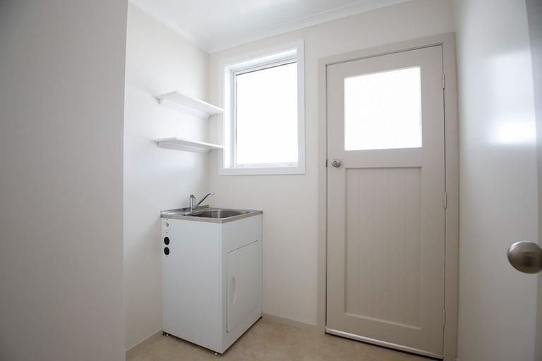 Photo of property in 1/27 Merton Street, Trentham, Upper Hutt, 5018