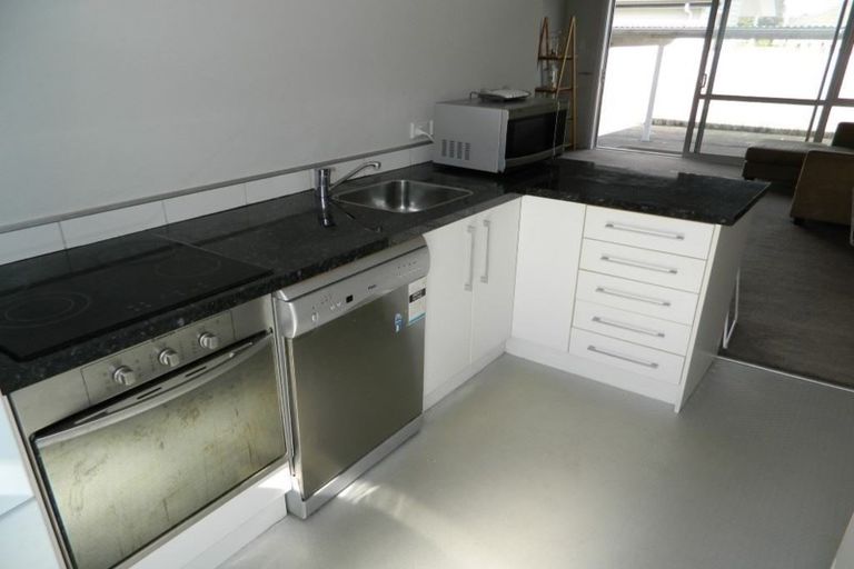 Photo of property in 4/394 Hereford Street, Linwood, Christchurch, 8011