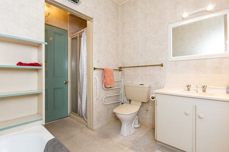 Photo of property in 2 Newport Street, Belleknowes, Dunedin, 9011