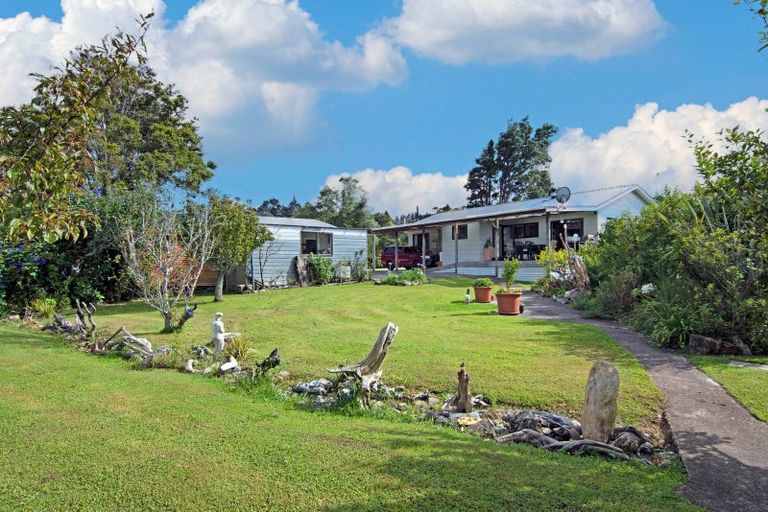 Photo of property in 21 Pakawau-bush Road, Pakawau, Collingwood, 7073