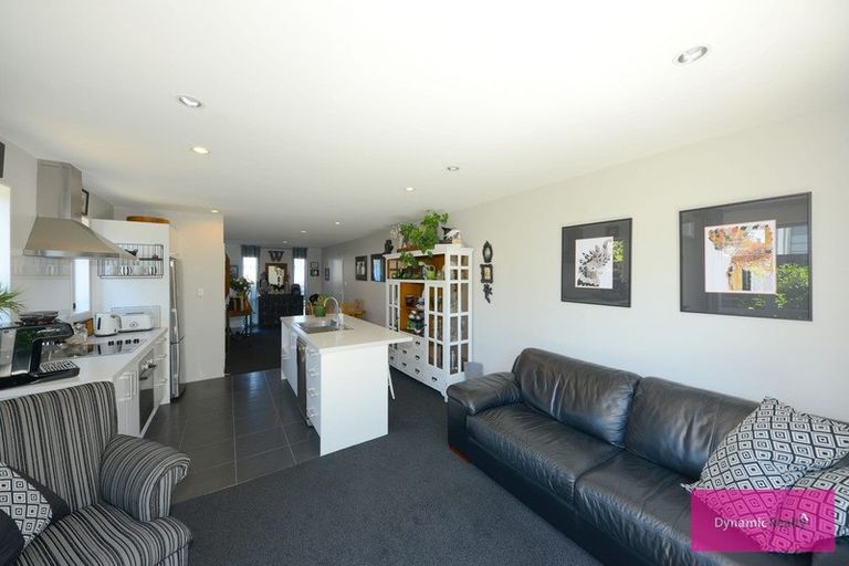 Photo of property in 71 Essex Street, Phillipstown, Christchurch, 8011