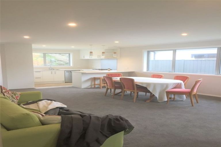 Photo of property in 8 Pateke Drive, Takanini, 2112