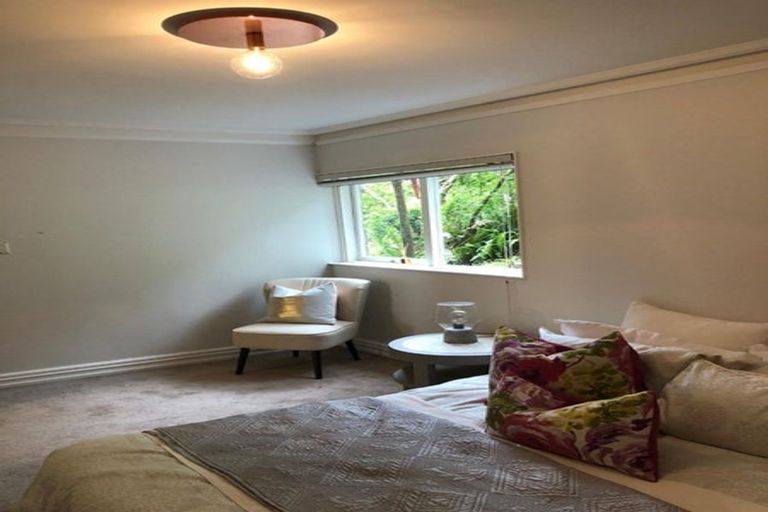 Photo of property in 25 Brigantine Drive, Beach Haven, Auckland, 0626