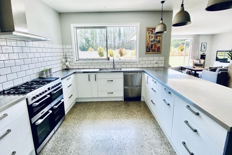 Photo of property in 83 Smarts Road, Loburn, Rangiora, 7472