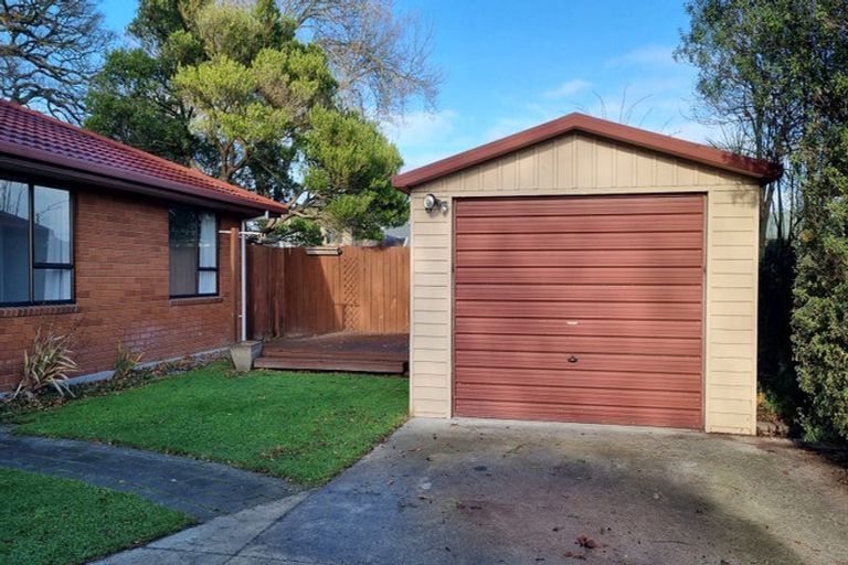 Photo of property in 1/11 Harris Crescent, Papanui, Christchurch, 8053