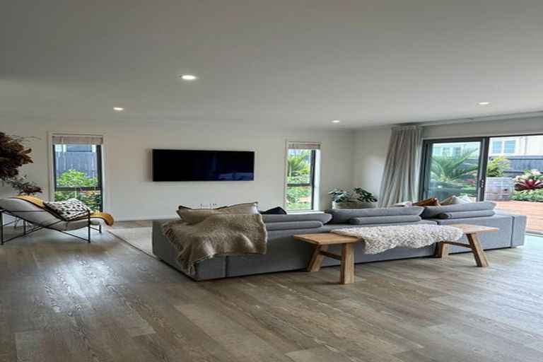 Photo of property in 3 Riverhead Point Drive, Riverhead, 0820