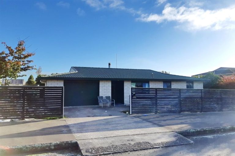 Photo of property in 138 Regan Street, Stratford, 4332