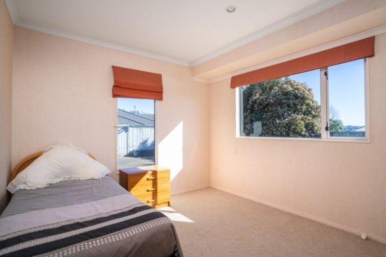 Photo of property in 51 Balmoral Drive, Hilltop, Taupo, 3330