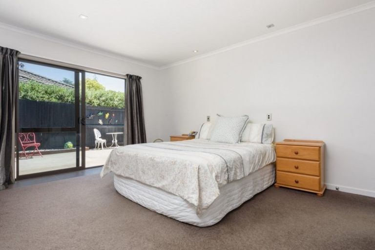 Photo of property in 11 Hansard Place, Bethlehem, Tauranga, 3110
