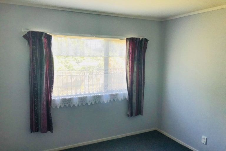 Photo of property in 1 Claymore Street, Manurewa, Auckland, 2102