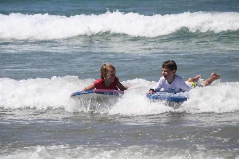 Photo of property in 40 Paku Drive, Tairua, 3508