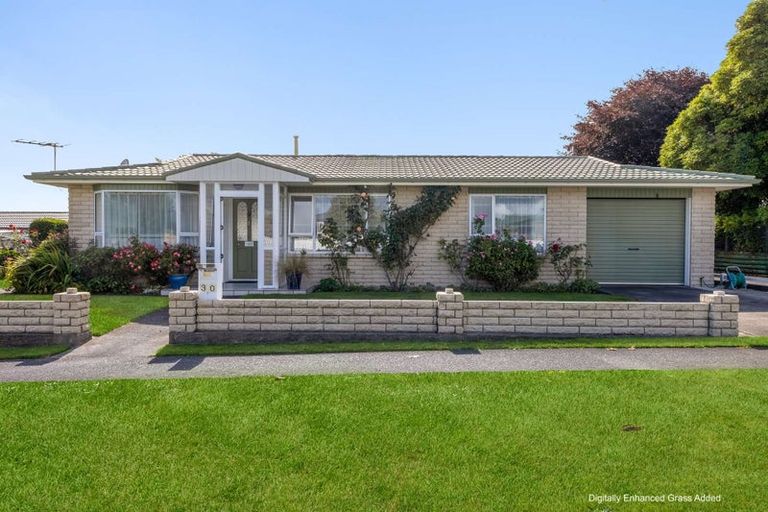 Photo of property in 30 Orlando Street, Stratford, 4332