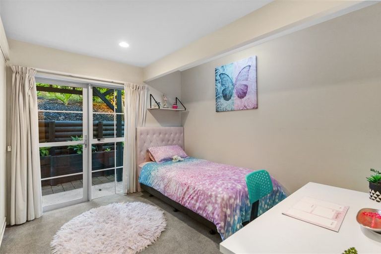 Photo of property in 1/35 Newhaven Terrace, Mairangi Bay, Auckland, 0630
