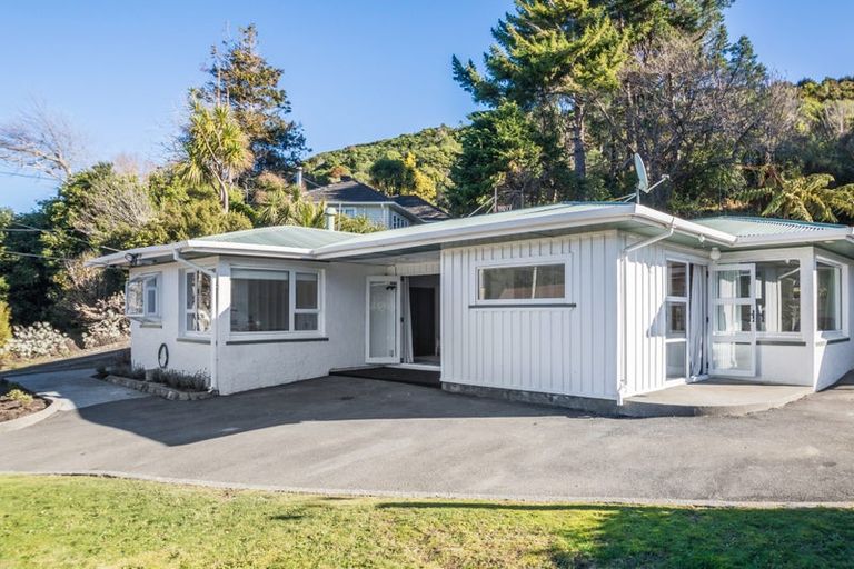 Photo of property in 4 Bledisloe Crescent, Wainuiomata, Lower Hutt, 5014