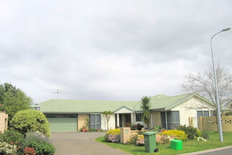 Photo of property in 33 Lantana Place, Mount Maunganui, 3116