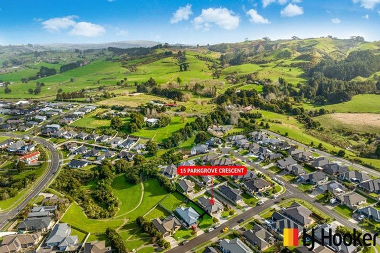 Photo of property in 15 Parkgrove Crescent, Pokeno, 2402