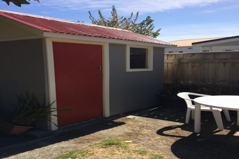 Photo of property in 30 Adelaide Street, Petone, Lower Hutt, 5012
