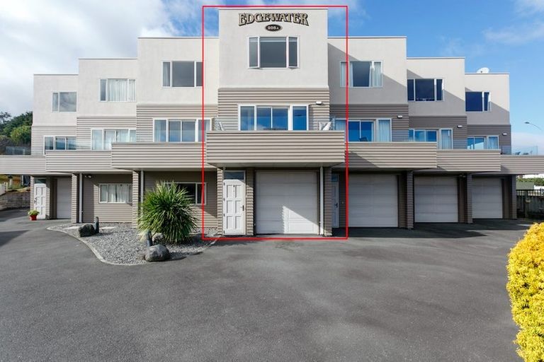 Photo of property in 1/208 Lake Terrace, Hilltop, Taupo, 3330