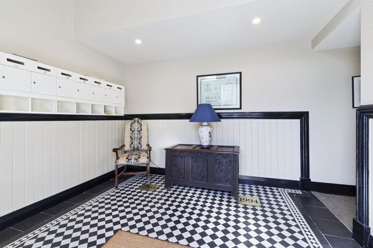 Photo of property in Whitmore Apartments, 1b/7 Stout Street, Wellington Central, Wellington, 6011