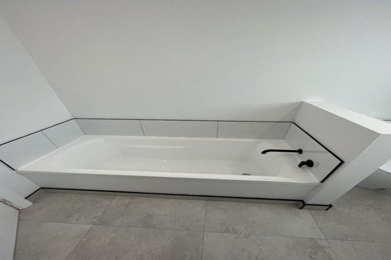 Photo of property in 72 Westminster Road, Wainuiomata, Lower Hutt, 5014