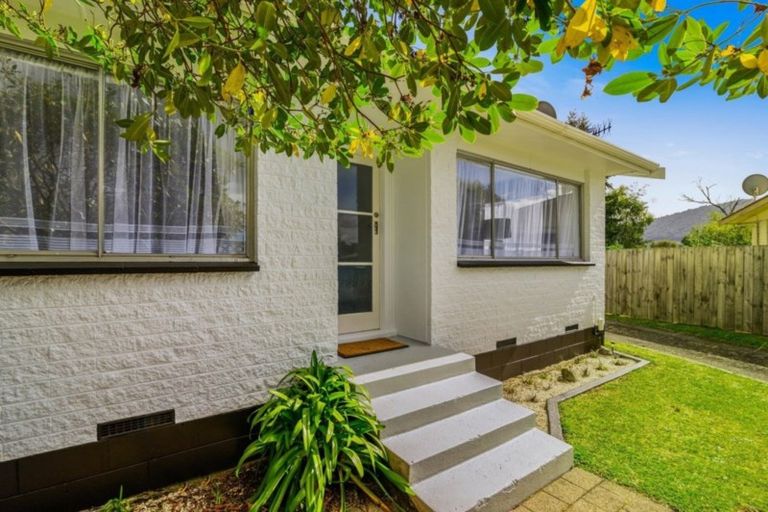 Photo of property in 28a Clyde Street, Utuhina, Rotorua, 3015