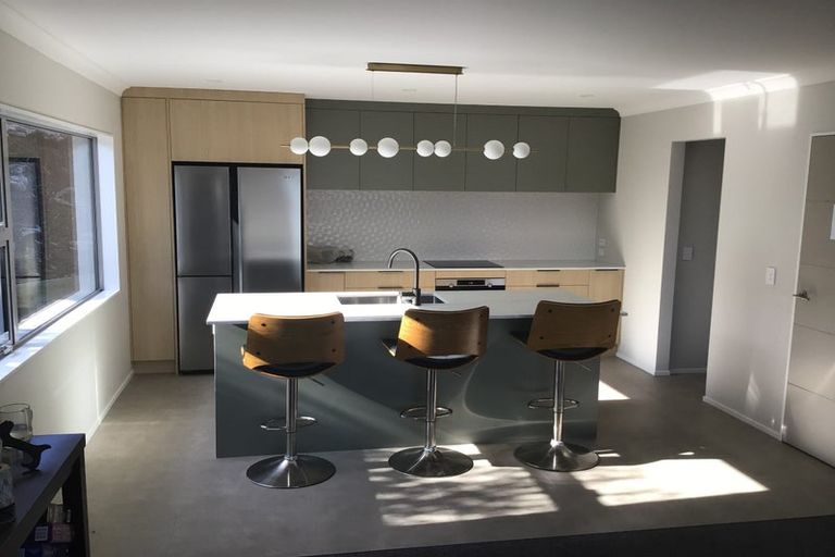 Photo of property in 1 Tahi Road, Paraparaumu Beach, Paraparaumu, 5032