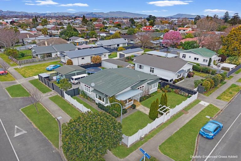 Photo of property in 1213 Caroline Road, Mayfair, Hastings, 4122