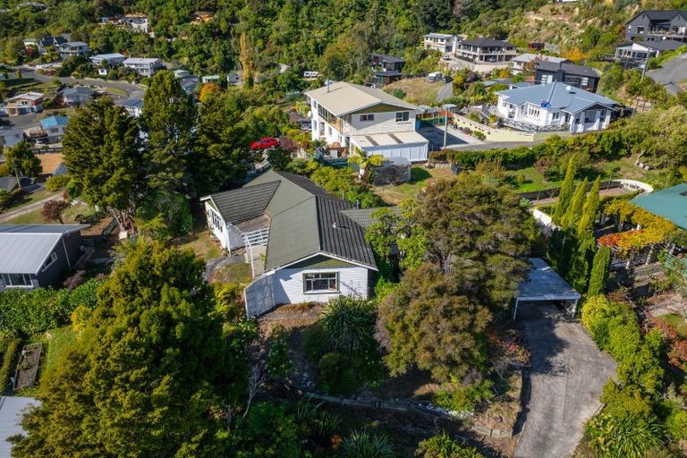 Photo of property in 8 Taranaki Street, Picton, 7220