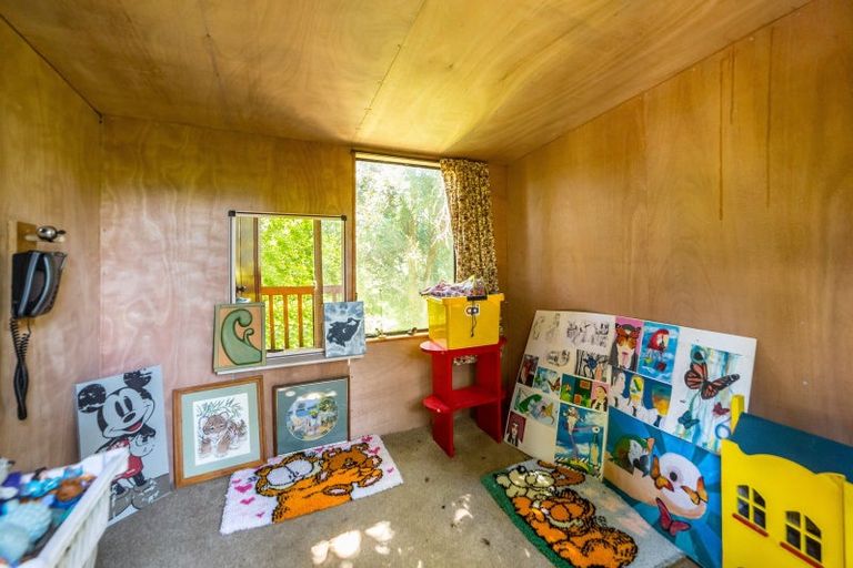 Photo of property in 71 Underhill Road, Featherston, 5710