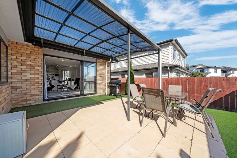 Photo of property in 42 Arrowsmith Drive, Flat Bush, Auckland, 2019